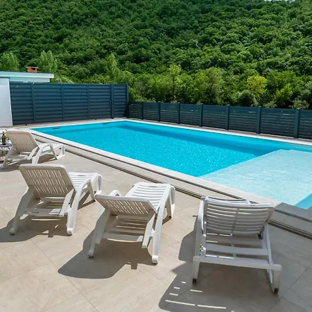 Magnolia Villa