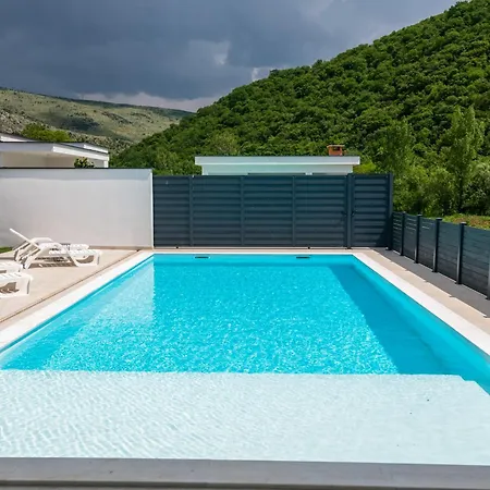 Magnolia Villa